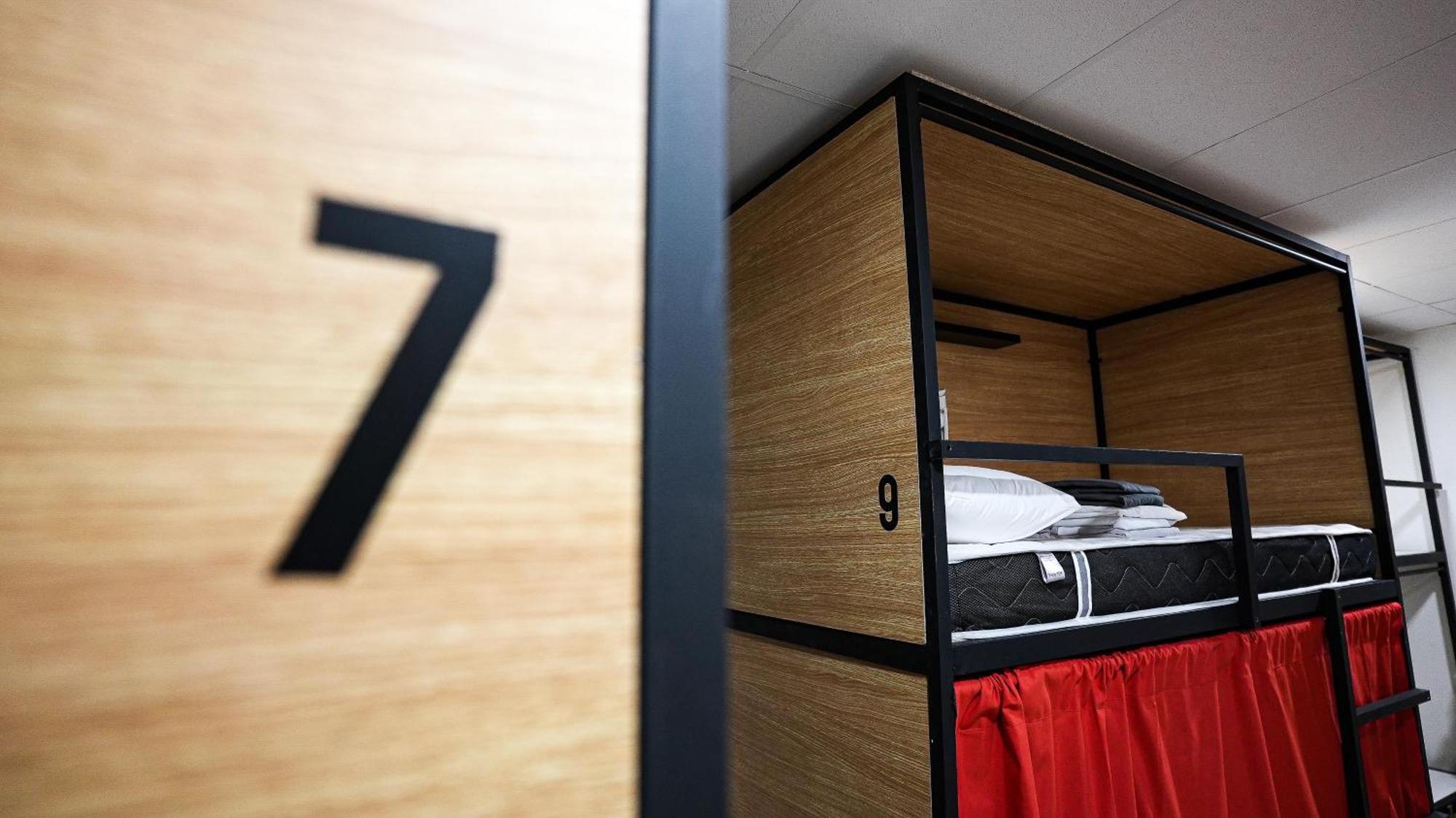 Fit Hostel Madrid Bagian luar foto